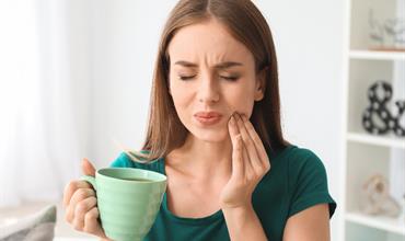آیا حساسیت دندان به گرما و سرما اهمیت زیاد دارد؟